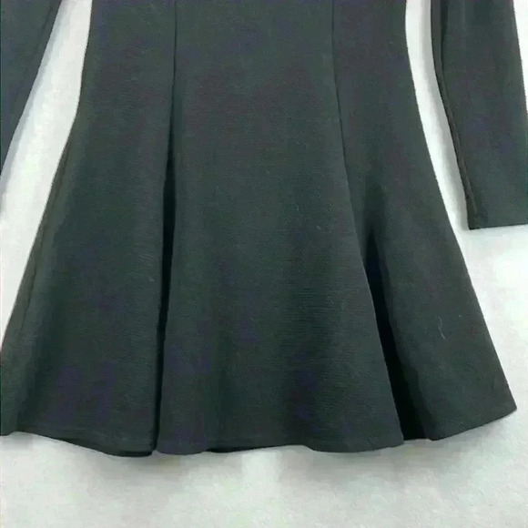 Bar III Women’s Dress Size M Black Fit & Flare with Front Cut-Out Minimalist - Picture 5 of 8